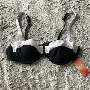 Cupshe Jojo Fletcher collection swim top